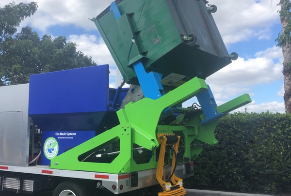 Dumpster Cleaning Truck
